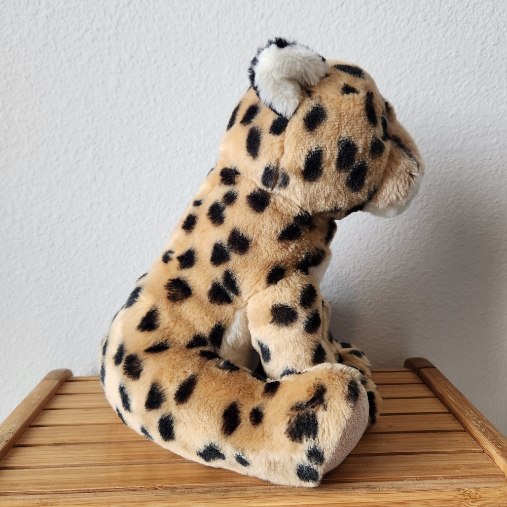 2019 Aurora‎ Destination Nation Sitting Leopard Plush Stuffed Animal 10 in Tall - Picture 4 of 12
